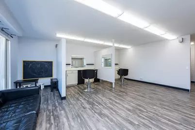 2052 Western Avenue, Waukegan, IL 60087 - Photo 4