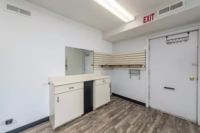 2052 Western Avenue, Waukegan, IL 60087 - Photo 18