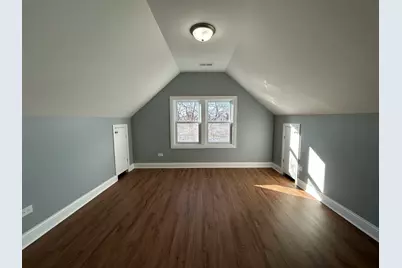 2717 N Rutherford Avenue #2, Chicago, IL 60607 - Photo 6