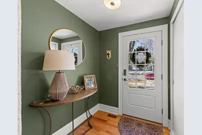 151 S Craig Place, Lombard, IL 60148 - Photo 4