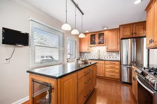 [Address not provided], Arlington Heights, IL 60004 - Photo 8