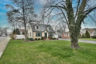 371 E Dickens Ave, Northlake, IL 60164 - Photo 4