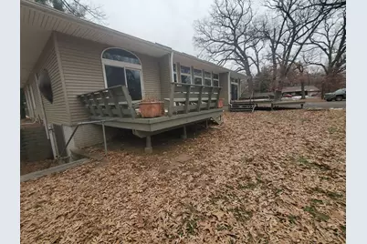 2801 12th Avenue, Rock Island, IL 61201 - Photo 2