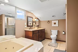 1130 N Thatcher Ln, Addison, IL 60101 - Photo 18