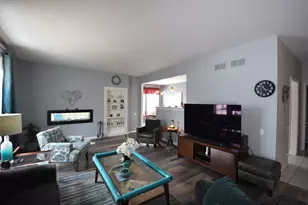 [Address not provided], Algonquin, IL 60102 - Photo 4