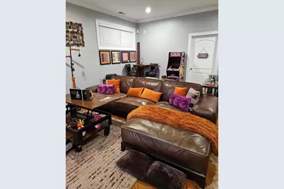 3560 S Giles Avenue #G, Chicago, IL 60653 - Photo 2