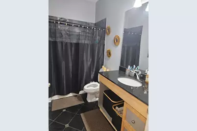 3560 S Giles Avenue #G, Chicago, IL 60653 - Photo 8