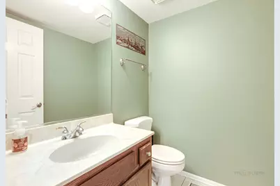 134 Heritage Court, Gurnee, IL 60031 - Photo 16