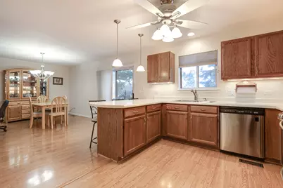 134 Heritage Court, Gurnee, IL 60031 - Photo 14