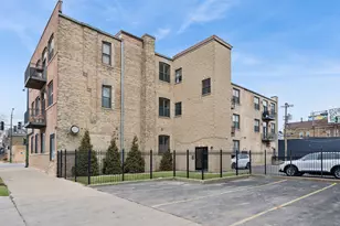 1560 W Wabansia Ave, Chicago, IL 60642 - Photo 2