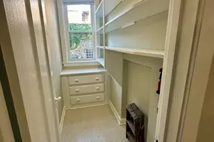 6327 N Oakley Ave, Chicago, IL 60659 - Photo 14