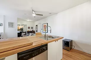 1413 W Farwell Ave, Chicago, IL 60626 - Photo 4