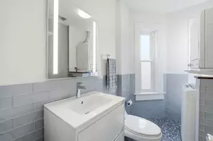 1413 W Farwell Ave, Chicago, IL 60626 - Photo 12