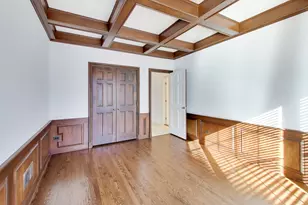 931 Coventry Dr, Lake Forest, IL 60045 - Photo 8