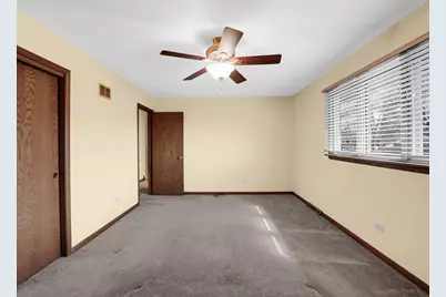 1103 E 166th Place, South Holland, IL 60473 - Photo 10