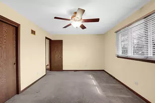 1103 E 166th Pl, South Holland, IL 60473 - Photo 10