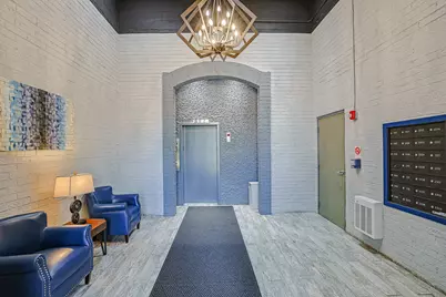 375 Plum Creek Drive #501, Wheeling, IL 60090 - Photo 4