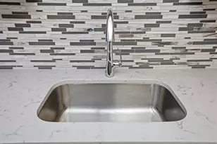 375 Plum Creek Dr, Wheeling, IL 60090 - Photo 22