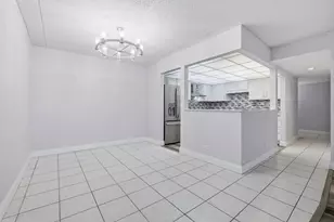 375 Plum Creek Dr, Wheeling, IL 60090 - Photo 24