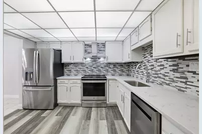 375 Plum Creek Drive #501, Wheeling, IL 60090 - Photo 18