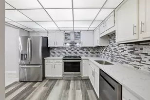 375 Plum Creek Dr, Wheeling, IL 60090 - Photo 18