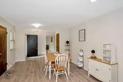 18 Laurel Lane, Grant Park, IL 60940 - Photo 8