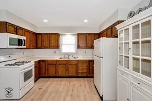 18 Laurel Ln, Grant Park, IL 60940 - Photo 10