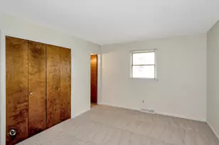 18 Laurel Ln, Grant Park, IL 60940 - Photo 14