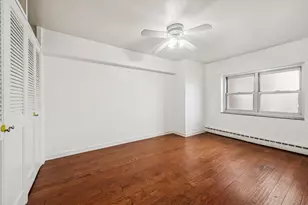 4980 N Marine Dr, Chicago, IL 60640 - Photo 8