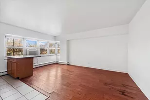 4980 N Marine Dr, Chicago, IL 60640 - Photo 2