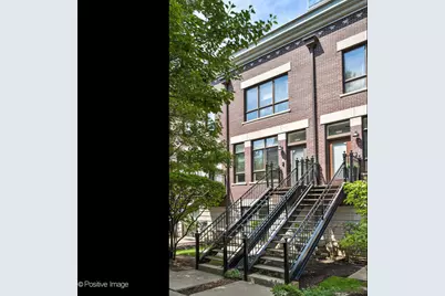 1354 S Indiana Parkway, Chicago, IL 60605 - Photo 2