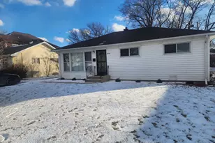 8235 W Summerdale Ave, Chicago, IL 60656 - Photo 1