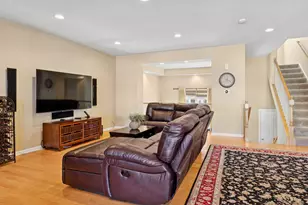 1155 River Bend Ln, Lisle, IL 60532 - Photo 6