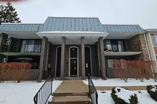 4115 W 98th St, Oak Lawn, IL 60453 - Photo 1