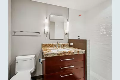 100 E Huron Street #2903, Chicago, IL 60611 - Photo 8