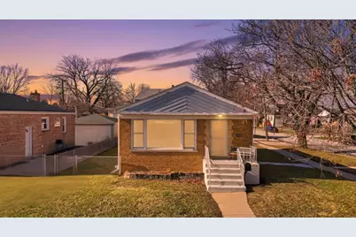 4448 Lawndale Avenue, Lyons, IL 60534 - Photo 1