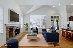 1285 Stonebriar Ct, Naperville, IL 60540 - Photo 2