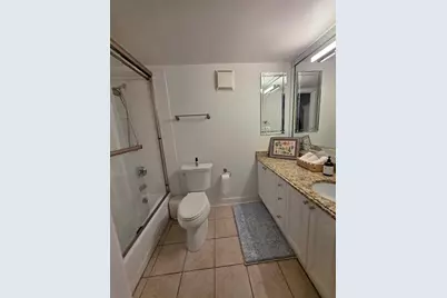 [Address not provided], Chicago, IL 60607 - Photo 12