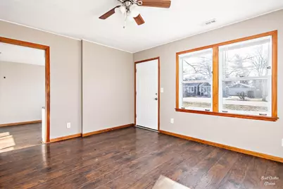 480 Grand Avenue, Lake Zurich, IL 60047 - Photo 6