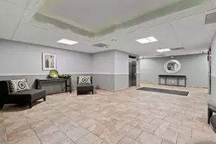 545 S River Rd, Des Plaines, IL 60016 - Photo 18