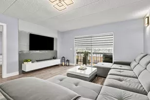 545 S River Rd, Des Plaines, IL 60016 - Photo 2