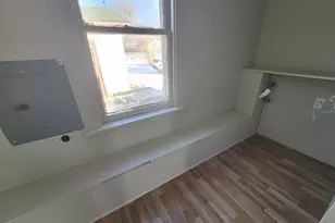 802 Deleon St, Ottawa, IL 61350 - Photo 6