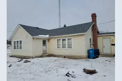 802 Deleon Street, Ottawa, IL 61350 - Photo 1