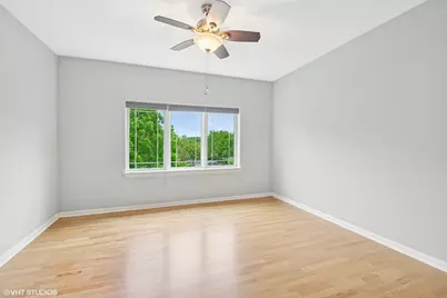911 Busse Highway #302, Park Ridge, IL 60068 - Photo 8