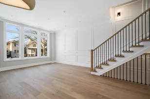 3045 N Christiana Ave, Chicago, IL 60618 - Photo 4