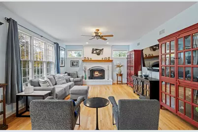 3855 Glendenning Road, Downers Grove, IL 60515 - Photo 10