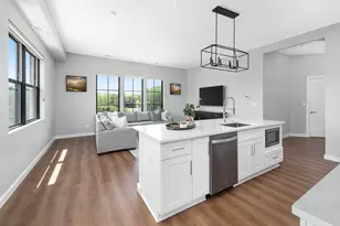 [Address not provided], Naperville, IL 60563 - Photo 4