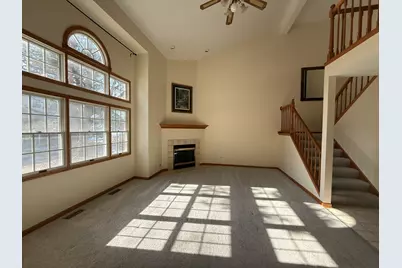 [Address not provided], Darien, IL 60561 - Photo 4