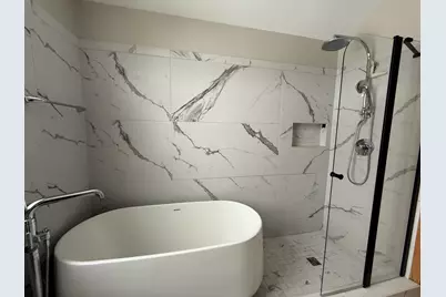 [Address not provided], Darien, IL 60561 - Photo 16