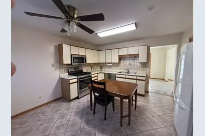 [Address not provided], Darien, IL 60561 - Photo 12